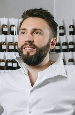 Yan Froloff