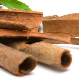 Quế Cassia Bourbon