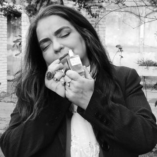 Tzivia Segall