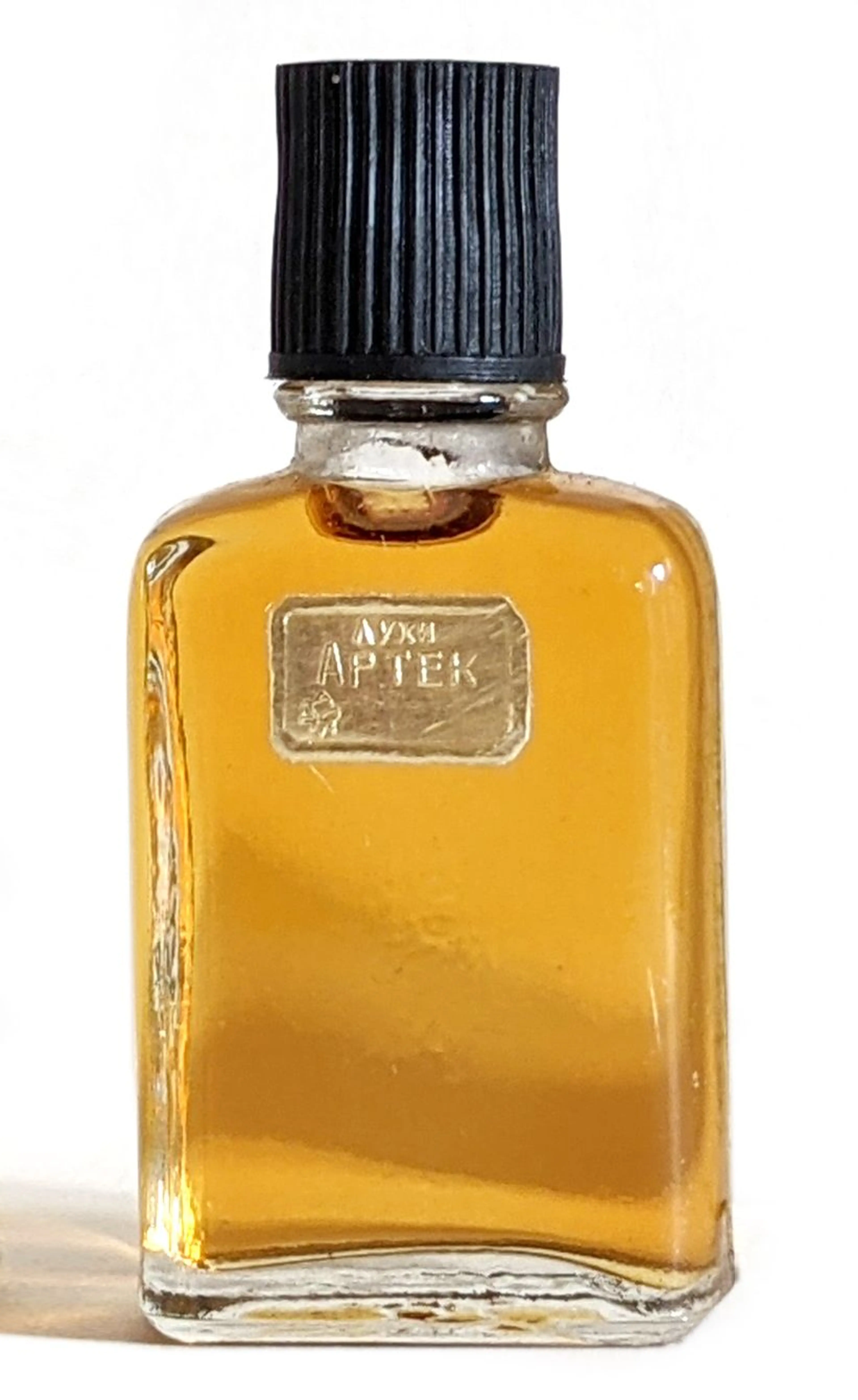 Артек (Artek)