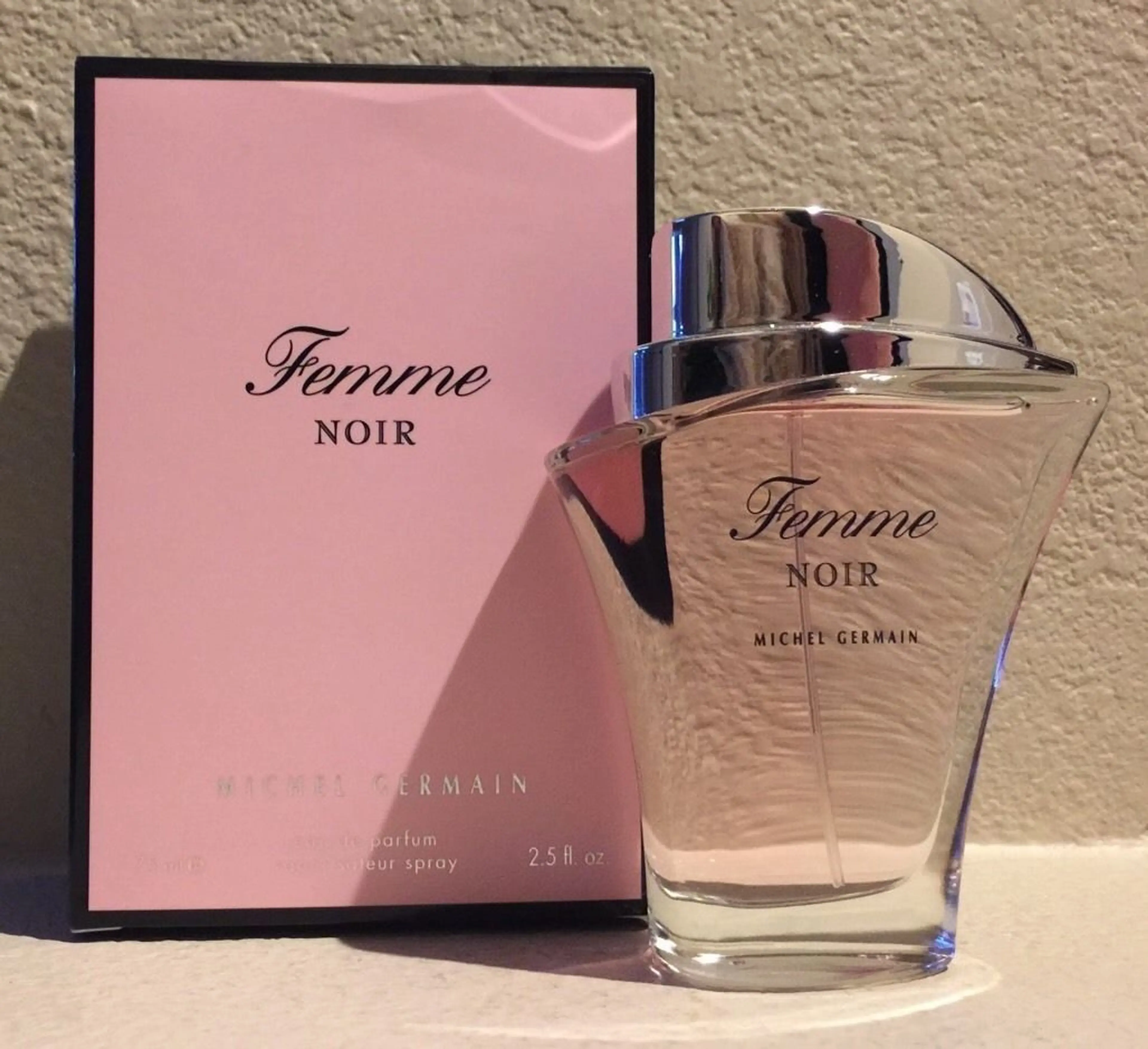 Femme Noir
