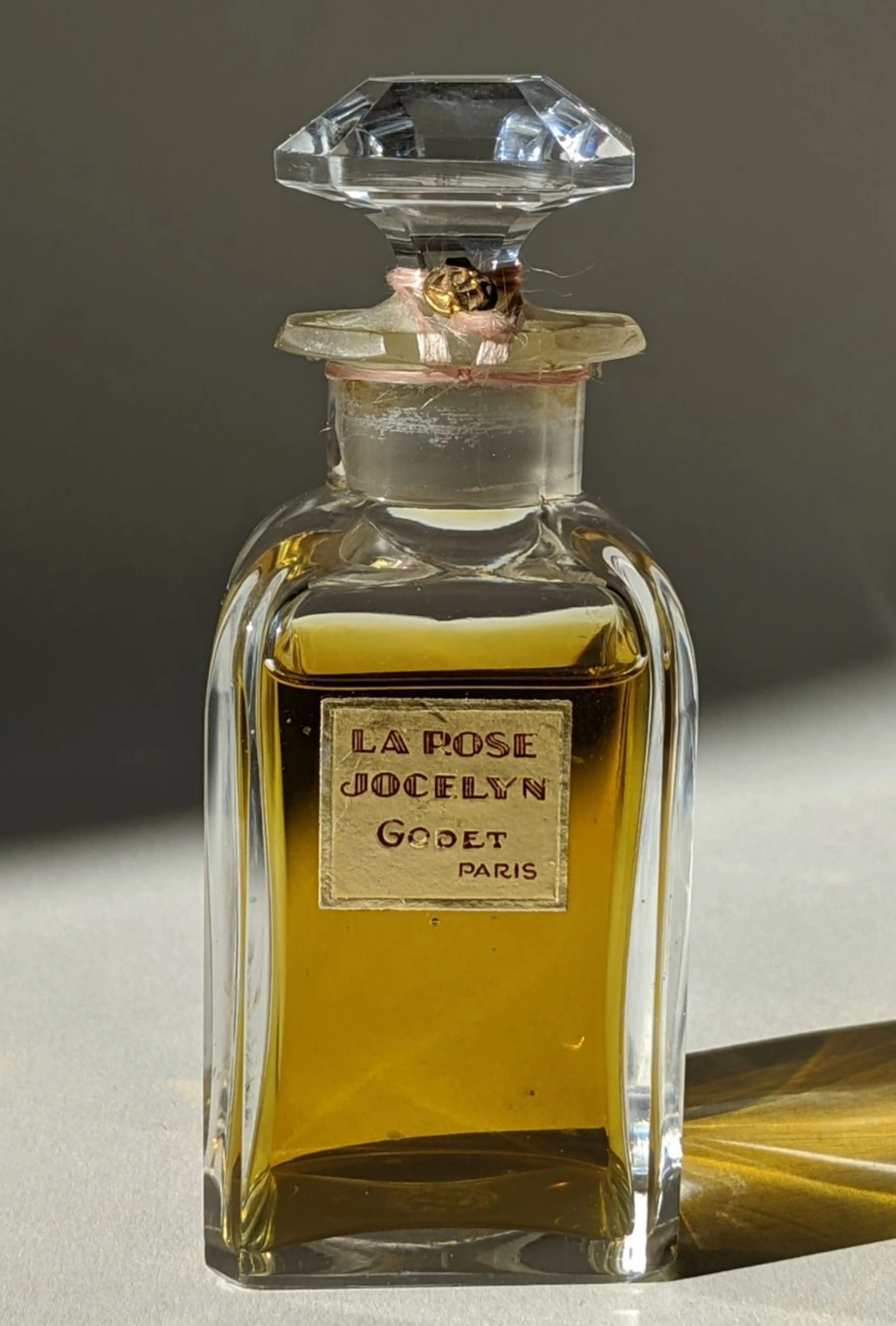 La Rose Jocelyn
