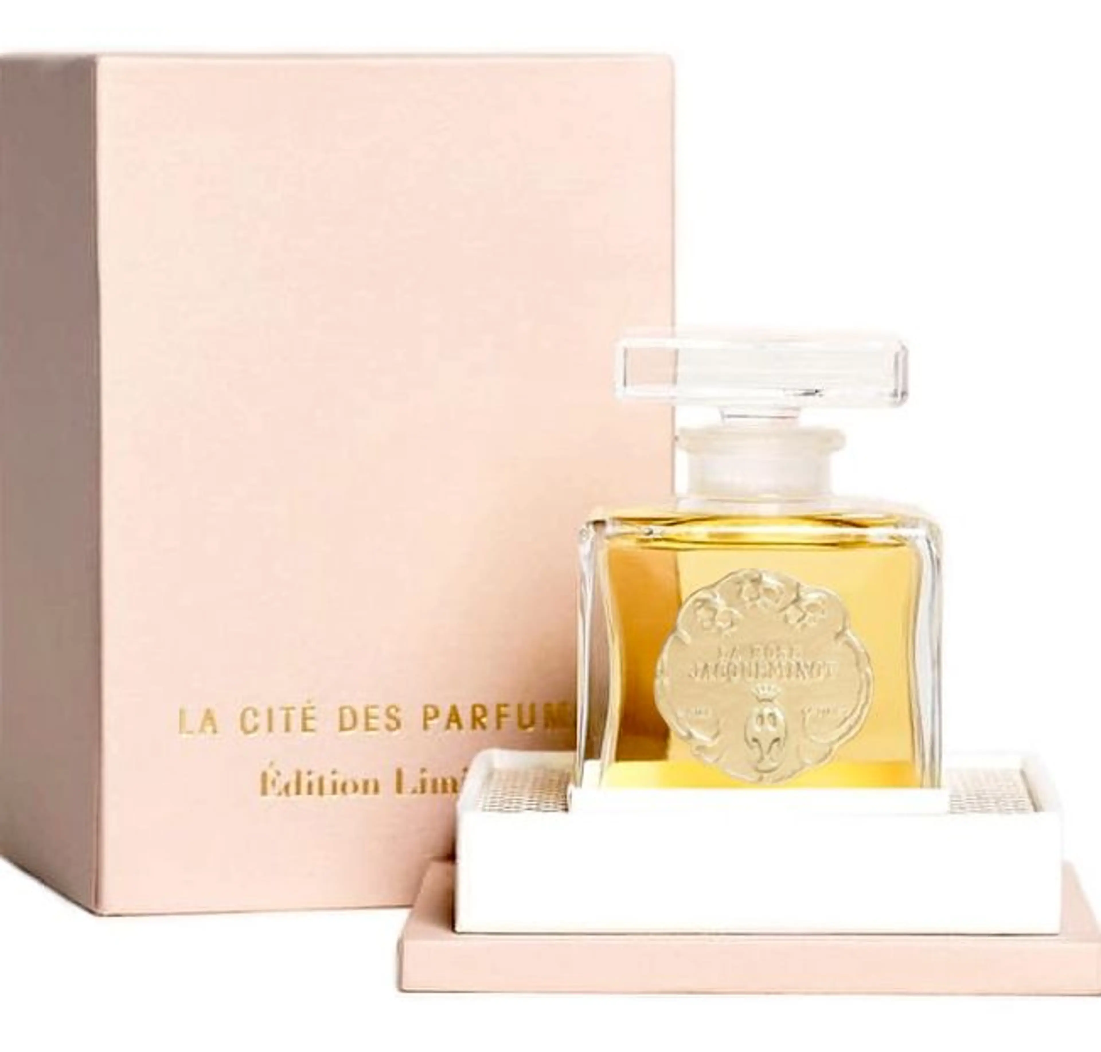 La Rose Jacqueminot