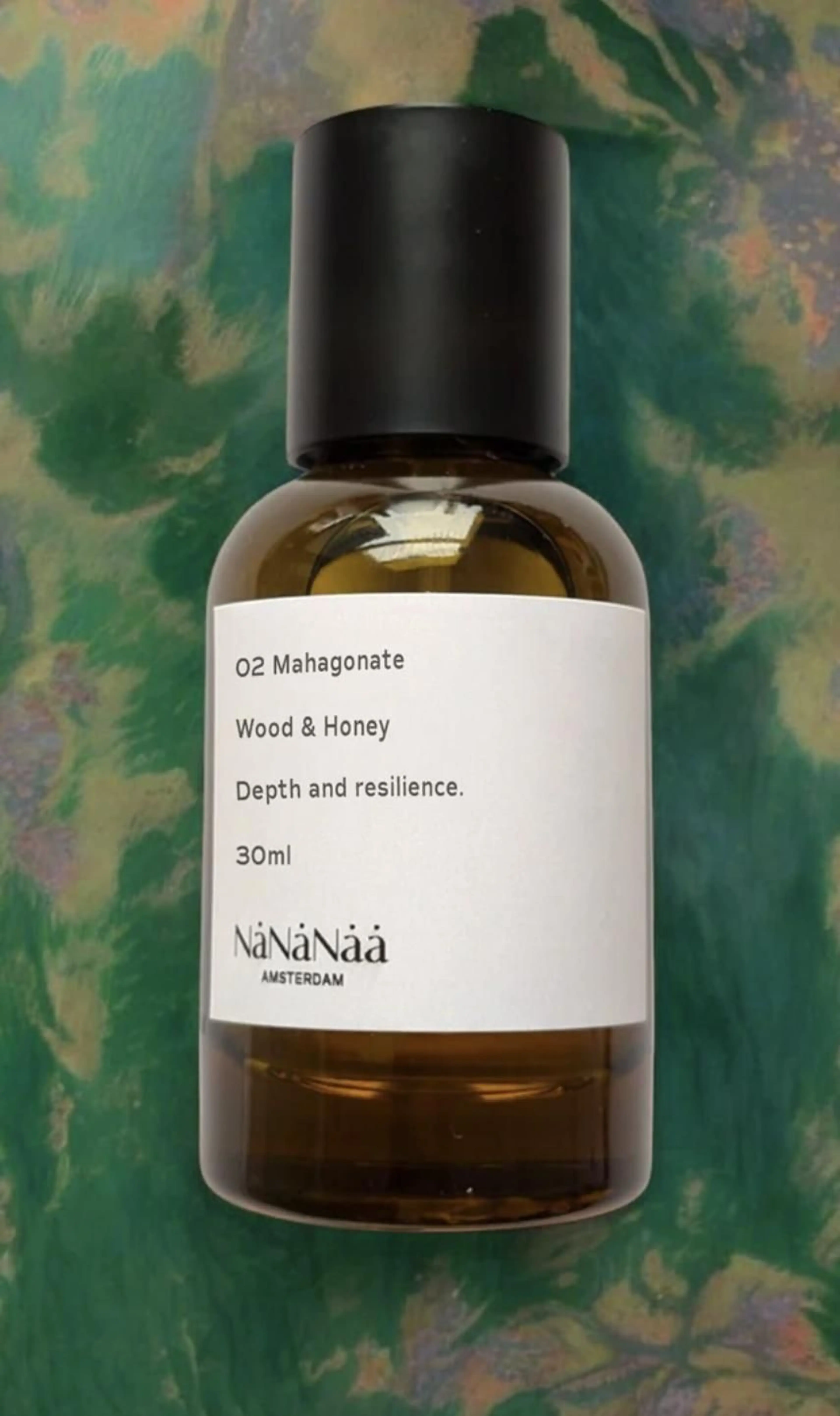 02 Mahagonate - Wood & Honey